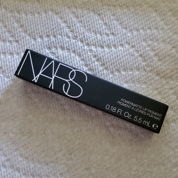 NARS Powermatte Lipstick - "Low Rider" - Picture 4 of 5